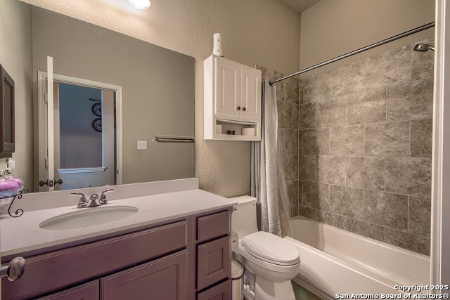 Image 16 of 22 For 2097 Range Rd