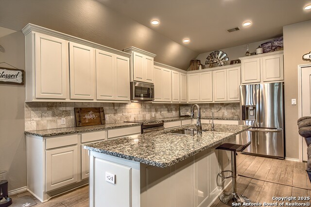 Image 7 of 22 For 2097 Range Rd