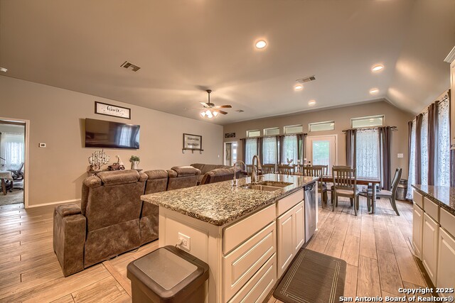 Image 9 of 22 For 2097 Range Rd