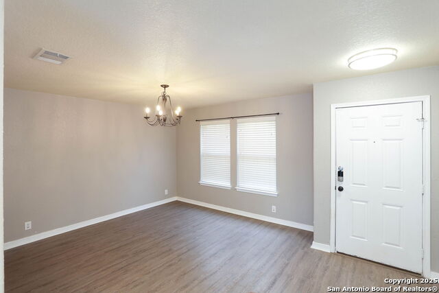 Listing photo id 0 for 6819 Liberty Stone