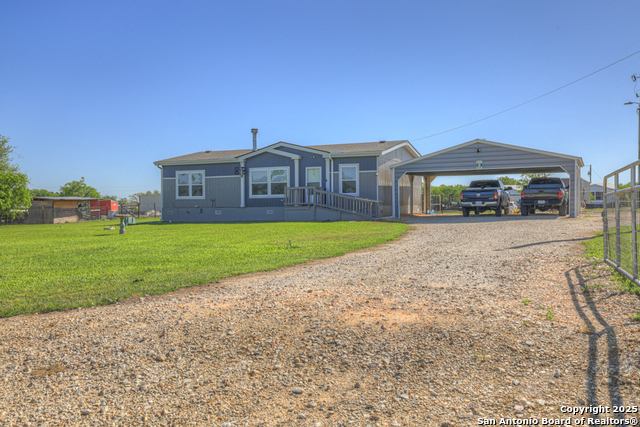 Details for 129 Muehl  , Seguin, TX 78155