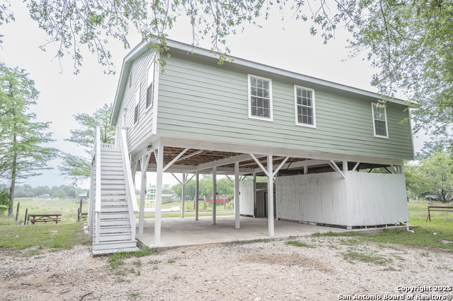 Details for 352 Longhorn Dr, Bandera, TX 78003