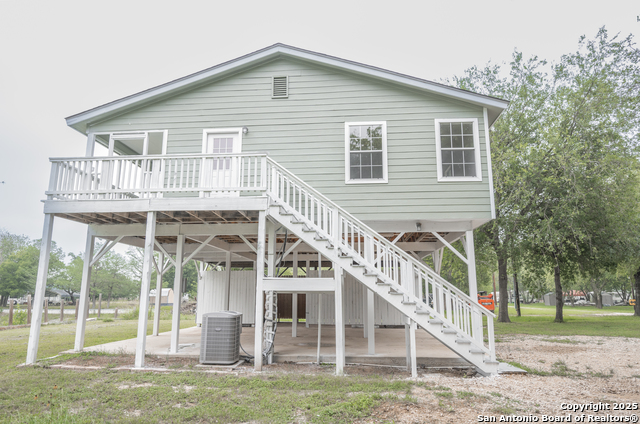 Image 4 of 39 For 352 Longhorn Dr
