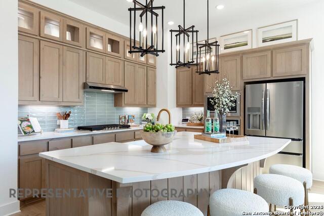 Listing photo id 3 for 349 Hulda
