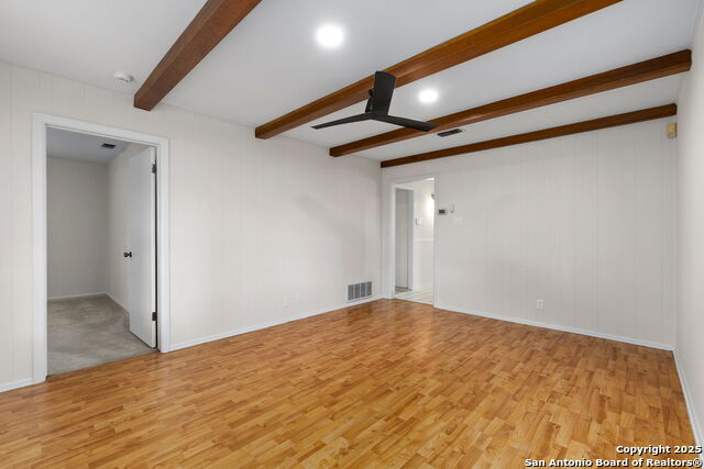 Listing photo id 13 for 3646 Igo