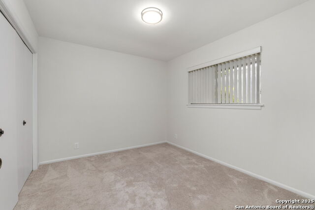 Listing photo id 19 for 3646 Igo