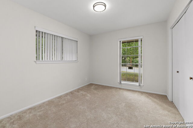 Listing photo id 21 for 3646 Igo