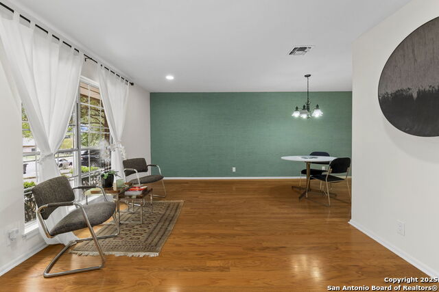 Listing photo id 3 for 3646 Igo