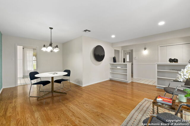 Listing photo id 5 for 3646 Igo