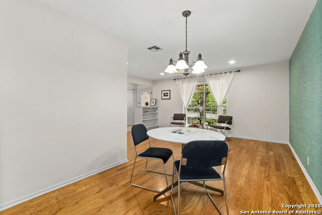 Listing photo id 7 for 3646 Igo