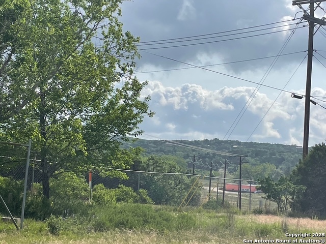 Image 4 of 17 For 22167 Fm 306
