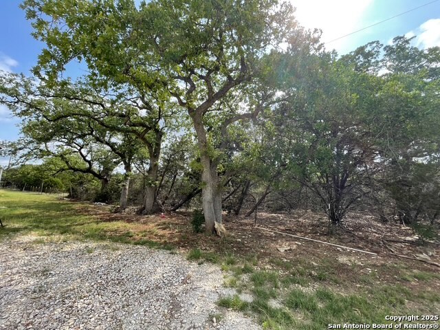 Image 5 of 17 For 22167 Fm 306