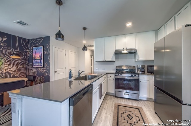 Image 5 of 14 For 14230 Llama