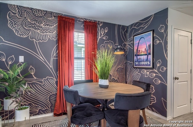 Image 6 of 14 For 14230 Llama