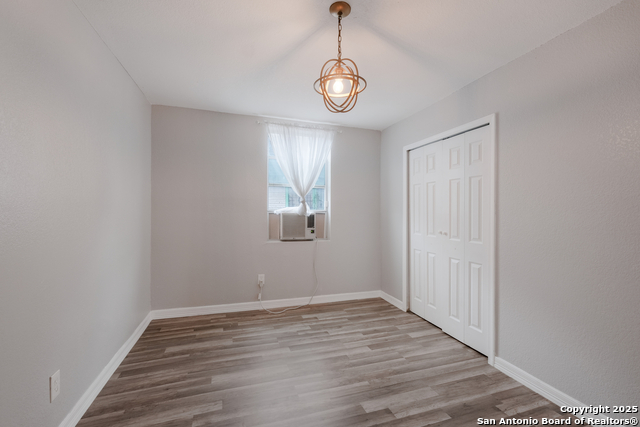 Image 9 of 32 For 1129 Smith N
