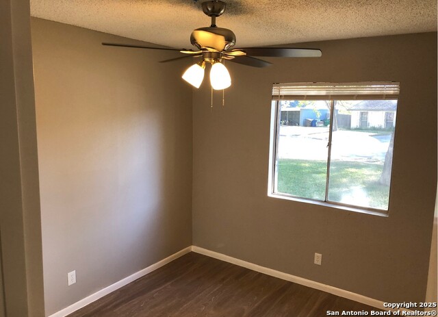 Image 4 of 9 For 13612 Larkbrook