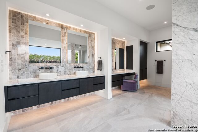 Image 40 of 70 For 125 Monterey Trail