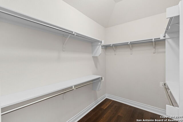 Image 16 of 33 For 620 Ridgemeadow