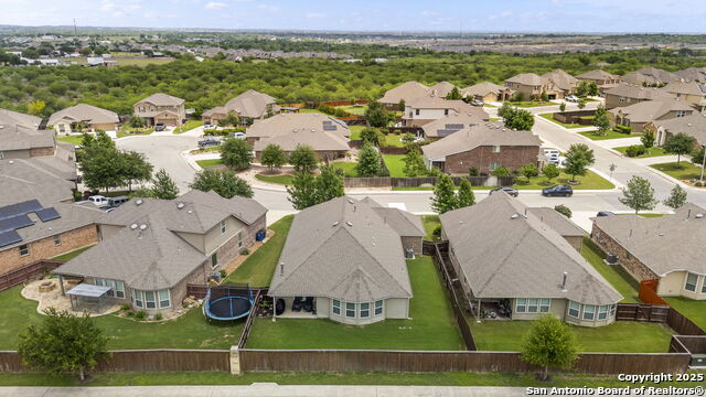 Image 28 of 33 For 620 Ridgemeadow