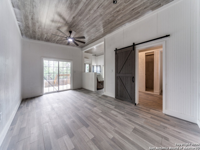 Image 19 of 29 For 651 River View Dr