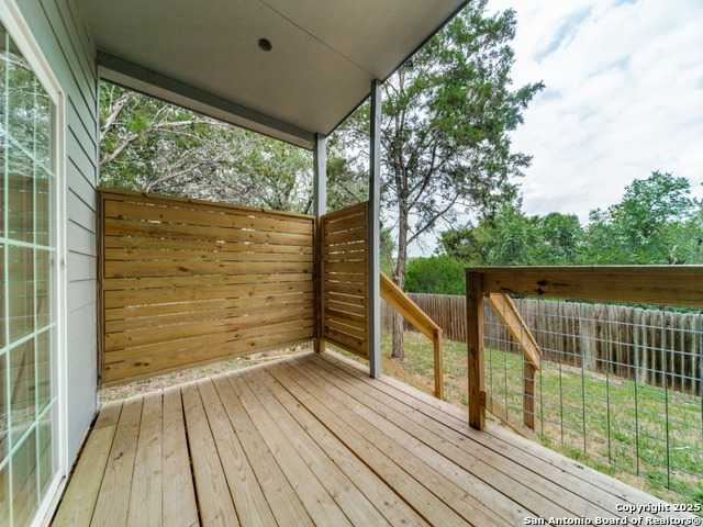 Image 22 of 29 For 651 River View Dr