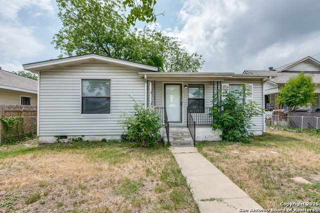 Details for 142 Helena  , San Antonio, TX 78204