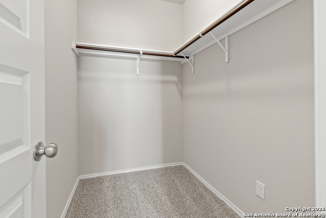 Image 12 of 26 For 4927 Blue Ranch