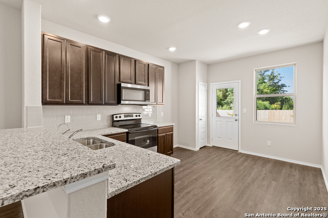 Image 6 of 26 For 4927 Blue Ranch