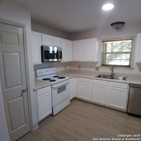 Listing photo id 12 for 339 Granite