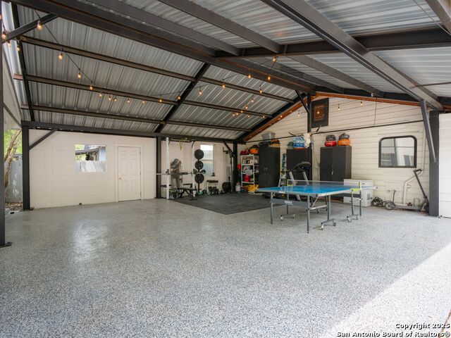 Image 26 of 27 For 235 Hidalgo Ave N