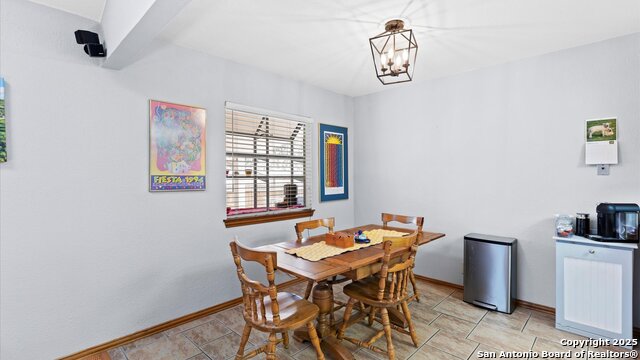 Listing photo id 9 for 8422 Timber Crest