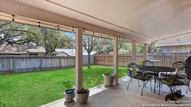 Listing photo id 21 for 8422 Timber Crest