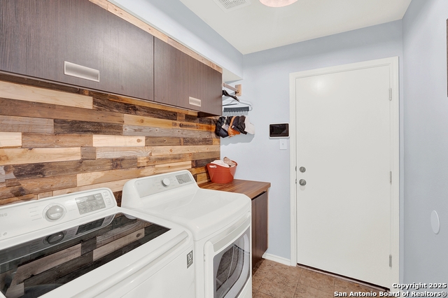 Image 22 of 27 For 9951 Sandlet
