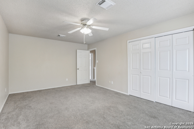 Listing photo id 29 for 2717 Westover