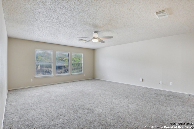 Listing photo id 30 for 2717 Westover