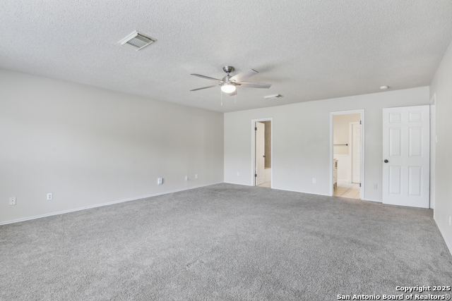 Listing photo id 31 for 2717 Westover