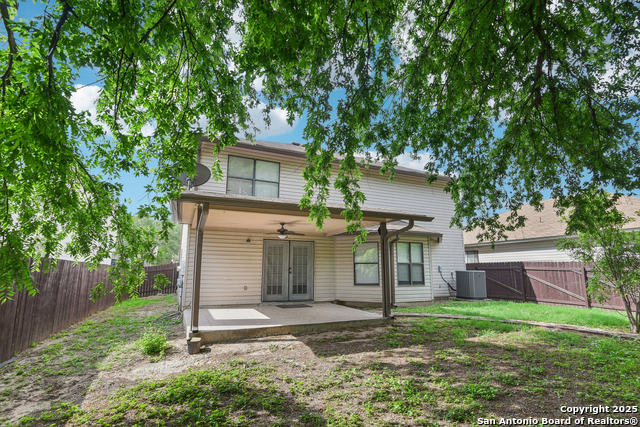 Listing photo id 44 for 2717 Westover