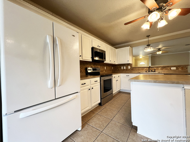 Listing photo id 10 for 8840 Staghorn