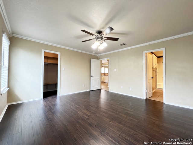 Listing photo id 14 for 8840 Staghorn