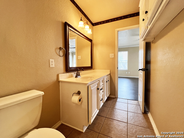 Listing photo id 17 for 8840 Staghorn
