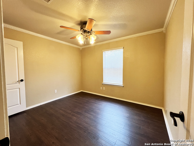 Listing photo id 26 for 8840 Staghorn