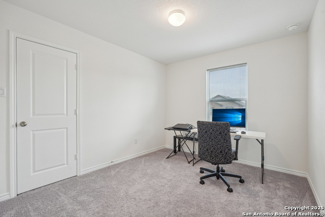 Image 21 of 41 For 10643 Military Dr. Unit 6 W