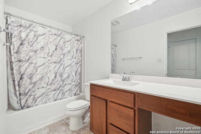 Image 27 of 41 For 10643 Military Dr. Unit 6 W
