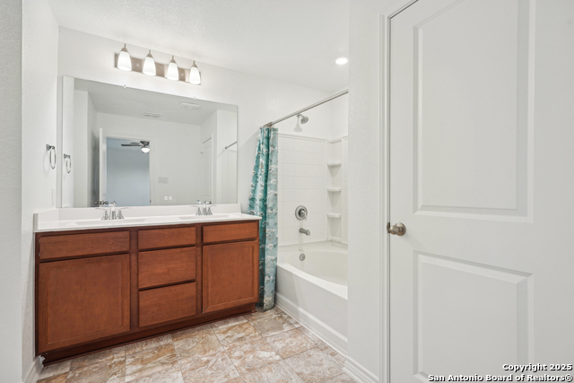 Image 34 of 41 For 10643 Military Dr. Unit 6 W