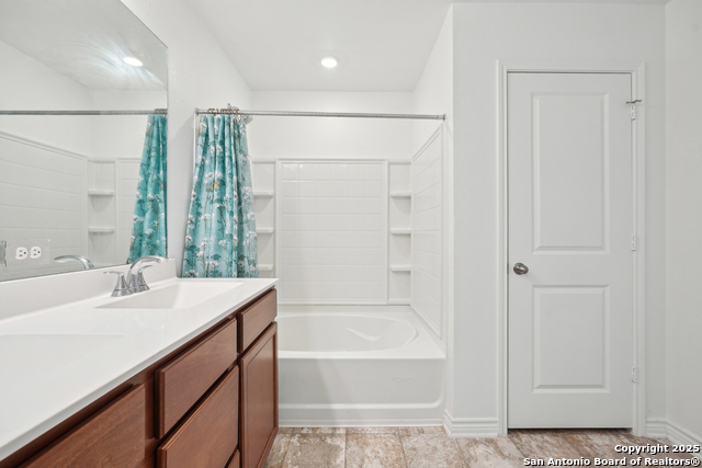 Image 35 of 41 For 10643 Military Dr. Unit 6 W