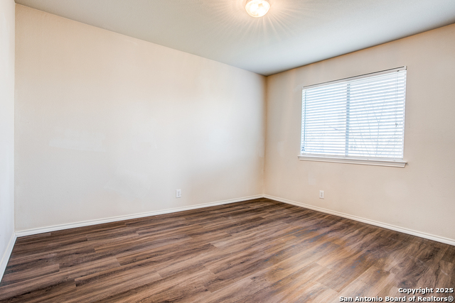 Listing photo id 18 for 11606 Wood Harbor