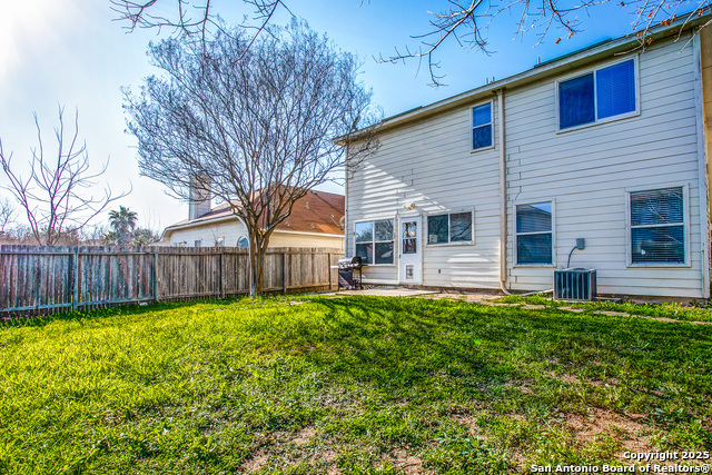 Listing photo id 20 for 11606 Wood Harbor