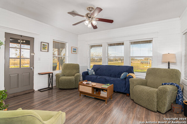 Image 3 of 48 For 7150 Linne  