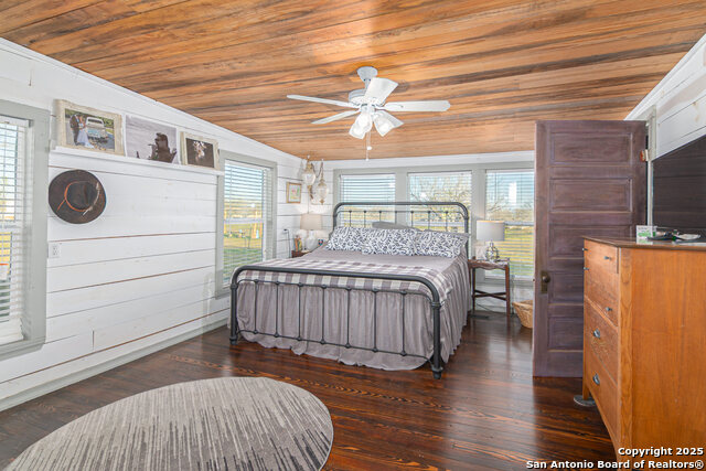 Image 7 of 48 For 7150 Linne  