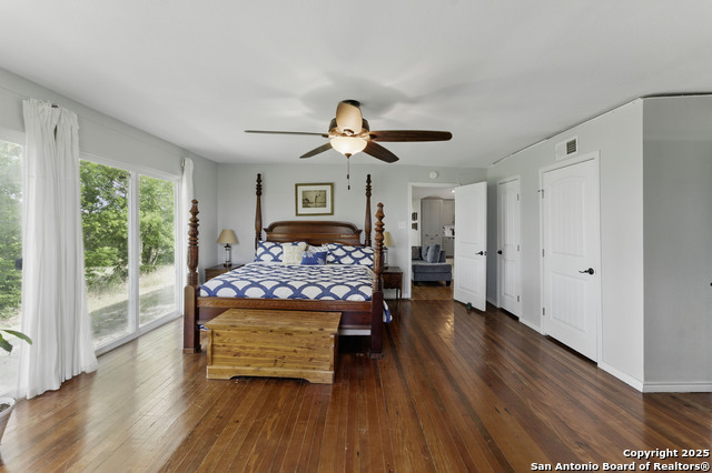 Image 20 of 45 For 366 Arrow